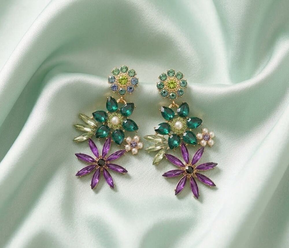 Ann Taylor LOFT Earrings Flower Gemstone Multicolor Gold Petal Pearl CZ VTG